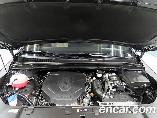 Kia Canival 2023 — photo 19