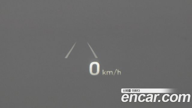 Genesis EQ900 2018 — photo 20