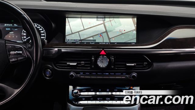 Genesis EQ900 2018 — photo 21
