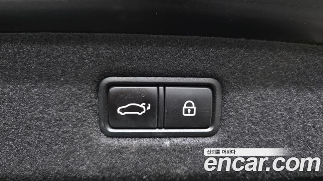 Genesis EQ900 2018 — photo 33