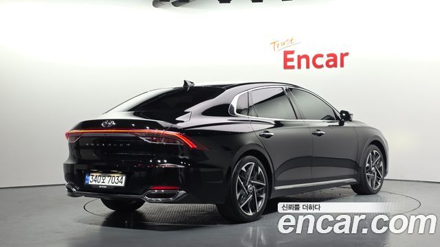 Hyundai Grandeur 2023 — photo 2