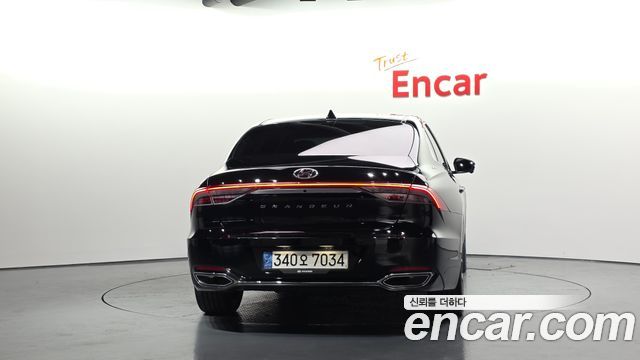 Hyundai Grandeur 2023 — photo 4