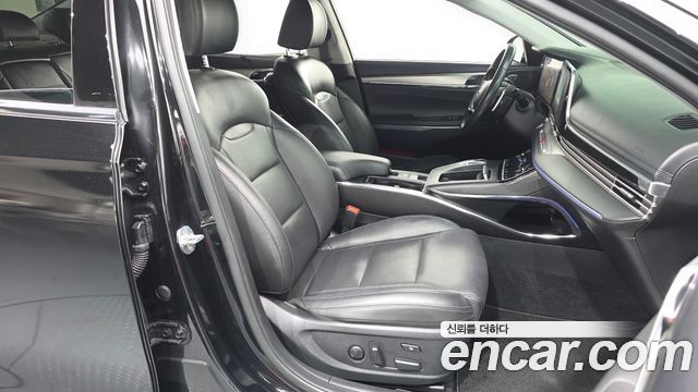 Hyundai Grandeur 2023 — photo 17