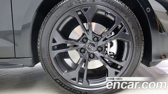 Audi A3 2025 — photo 8