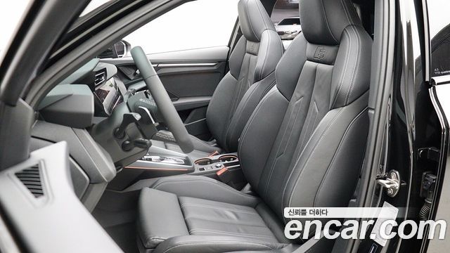 Audi A3 2025 — photo 13