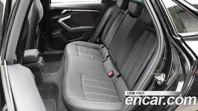 Audi A3 2025 — photo 14