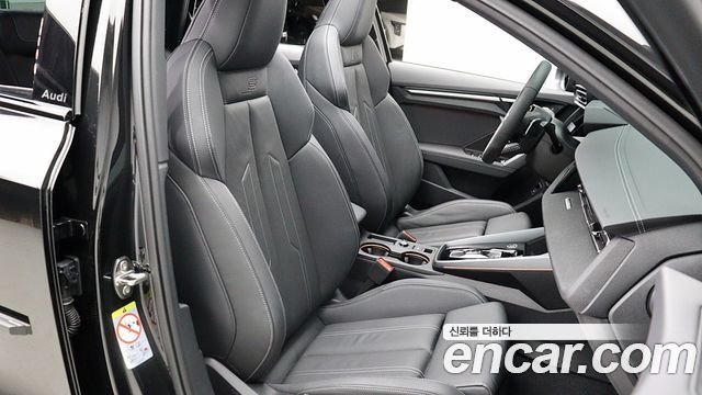 Audi A3 2025 — photo 16