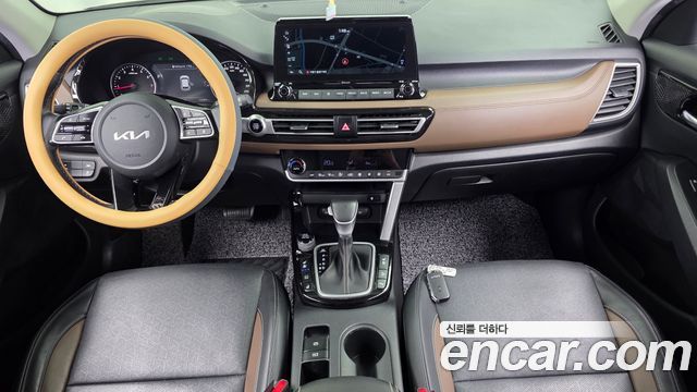 Kia Seltos 2023 — photo 10