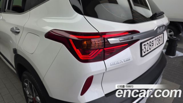 Kia Seltos 2023 — photo 9