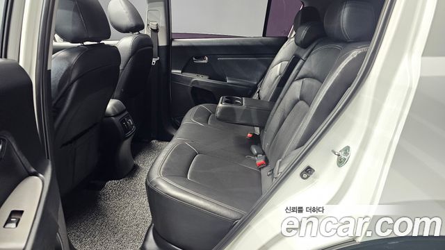 Kia Sportage 2016 — photo 18