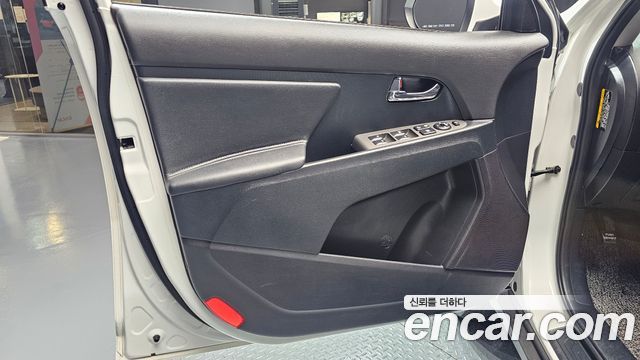 Kia Sportage 2016 — photo 14