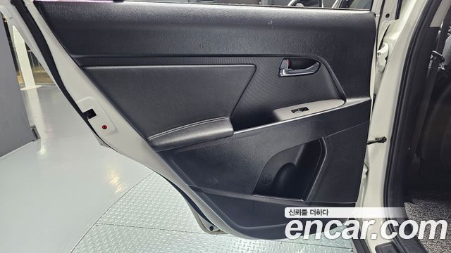 Kia Sportage 2016 — photo 15