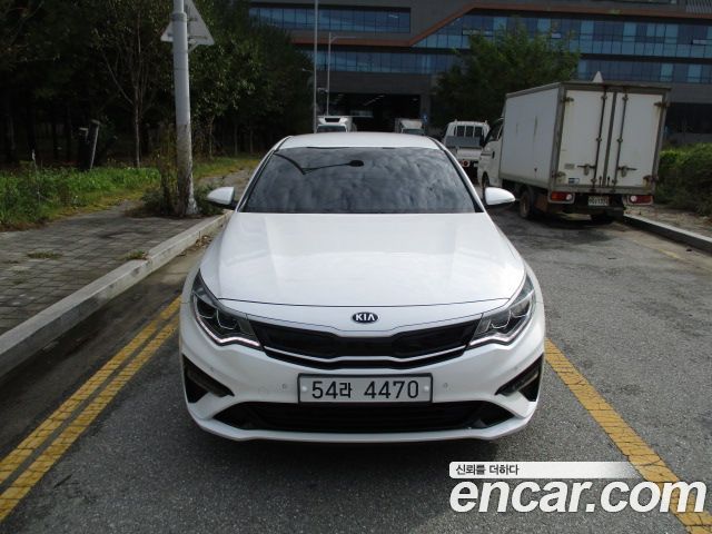 Kia K5 2019 — photo 1