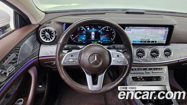 Mercedes-Benz CLS-Class 2021 — photo 14