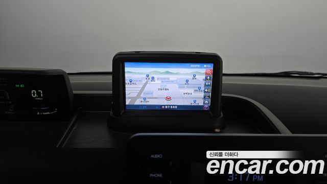 Hyundai Staria 2023 — photo 19