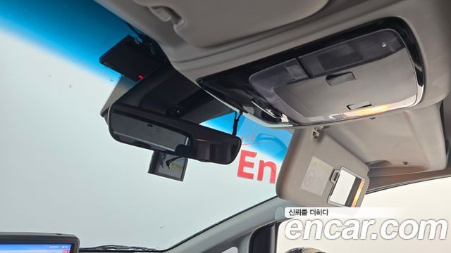 Hyundai Staria 2023 — photo 26