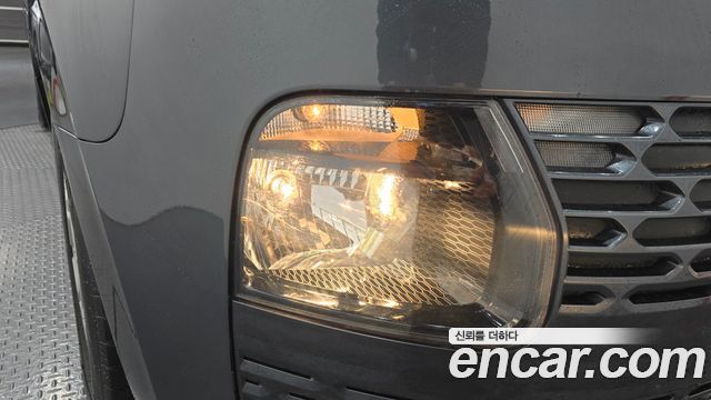 Hyundai Staria 2023 — photo 8