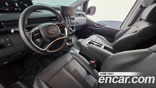 Hyundai Staria 2024 — photo 10