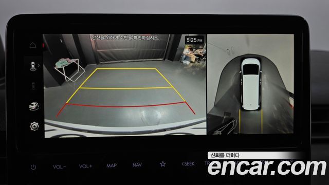 Hyundai Staria 2024 — photo 20