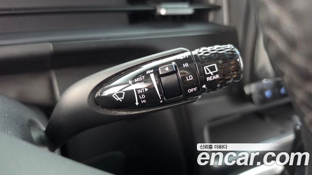 Hyundai Staria 2024 — photo 25