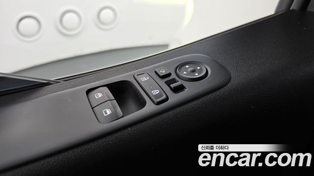 Hyundai Staria 2024 — photo 26