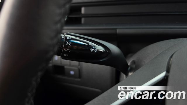 Hyundai Staria 2024 — photo 27