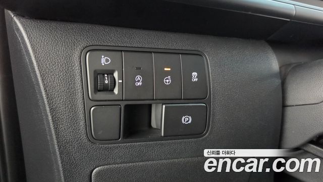 Hyundai Staria 2024 — photo 30