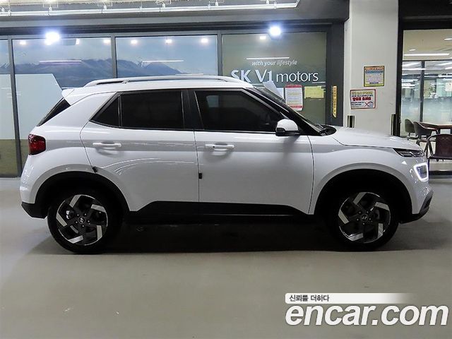 Hyundai Venue 2022 — photo 3