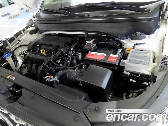 Hyundai Venue 2022 — photo 19