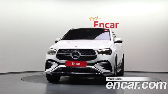 Mercedes-Benz GLE-Class 2026 — photo 3