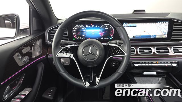 Mercedes-Benz GLE-Class 2026 — photo 19