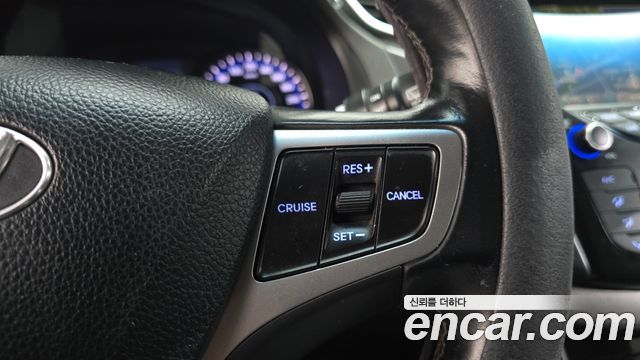 Hyundai i40 2015 — photo 15