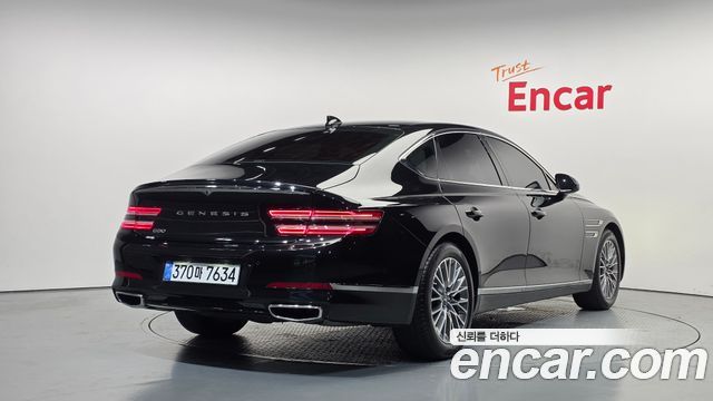 Genesis G80 2022 — photo 2