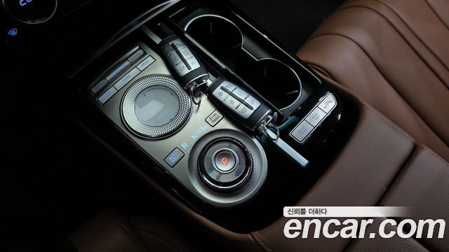 Genesis G80 2022 — photo 12