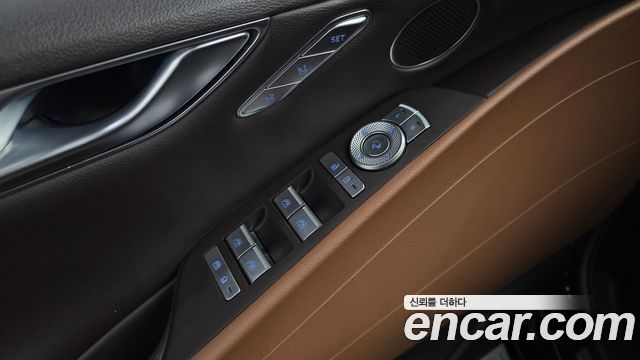 Genesis G80 2022 — photo 27