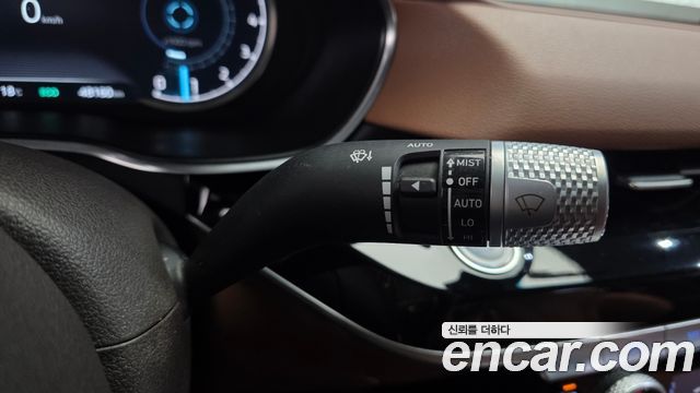 Genesis G80 2022 — photo 29