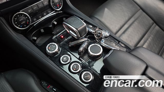 Mercedes-Benz CLS-Class 2015 — photo 9
