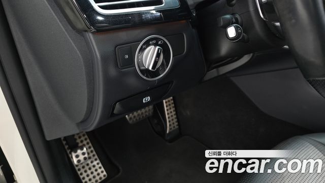 Mercedes-Benz CLS-Class 2015 — photo 20