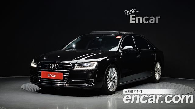 Audi A8 2015 — photo 1