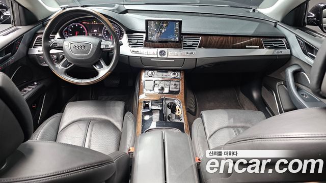 Audi A8 2015 — photo 7