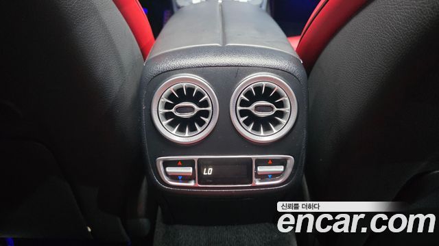 Mercedes-Benz CLS-Class 2021 — photo 30