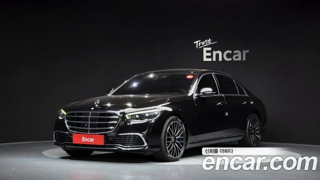Mercedes-Benz S-Class 2022 — photo 1