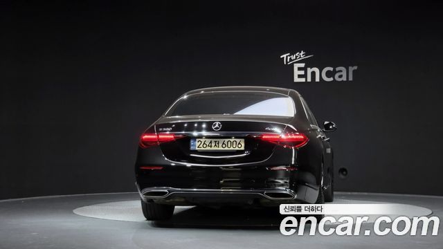 Mercedes-Benz S-Class 2022 — photo 4