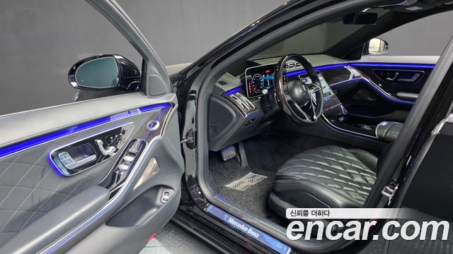 Mercedes-Benz S-Class 2022 — photo 10