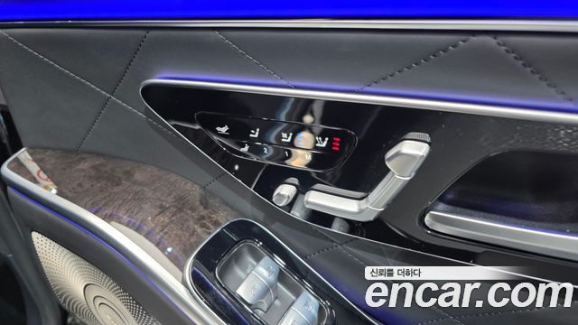 Mercedes-Benz S-Class 2022 — photo 19