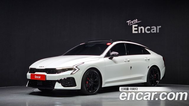 Kia K5 2024 — photo 1