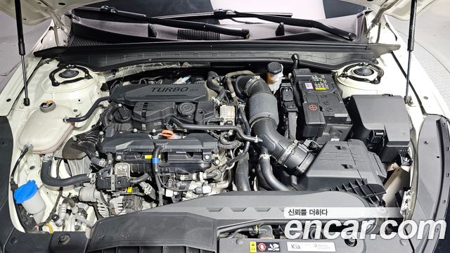 Kia K5 2024 — photo 6
