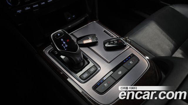 Hyundai Equus 2014 — photo 12