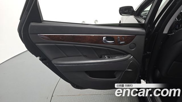 Hyundai Equus 2014 — photo 15