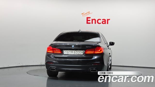 BMW 5-Series 2020 — photo 4